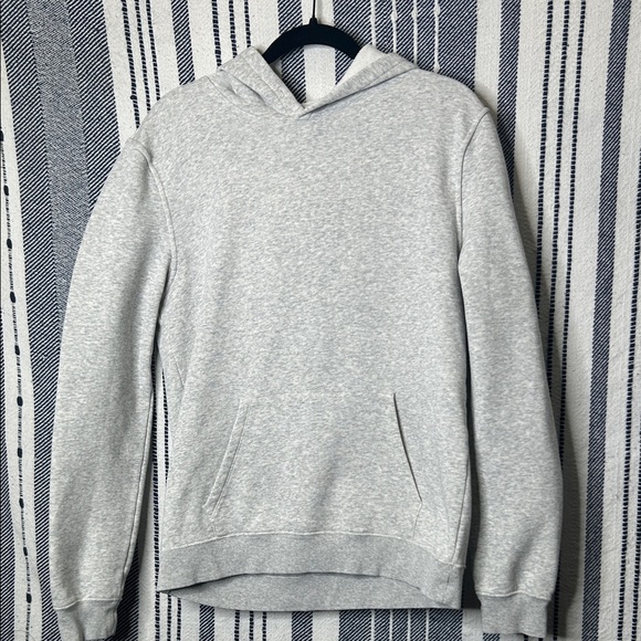 Skims Cotton Fleece Classic Hoodie - Picture 3 of 6